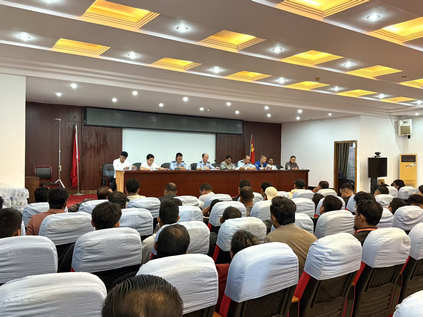 微信图片_20251103152634_7_233.jpg 微信图片_20251103152634_7_233.jpg